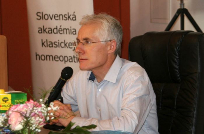 Węgiel i jego związki  – Jonathan Hardy